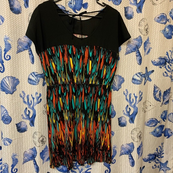 Casual dress - Picture 3 of 4